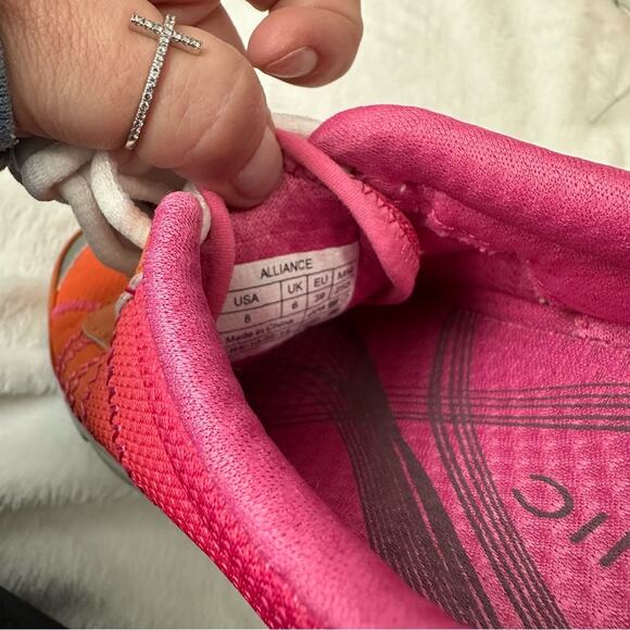 Vionic Alliance walking sneaker ortho heel athletic shoe size 8 orange pink - Picture 10 of 10